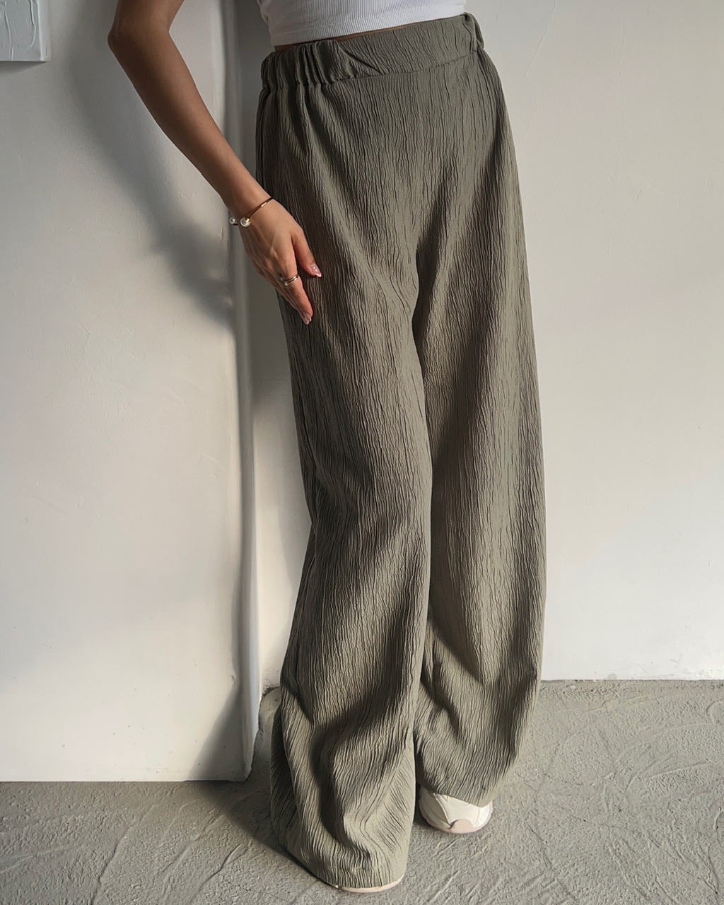 شلوار اَبــرا رنگ سبز سیج