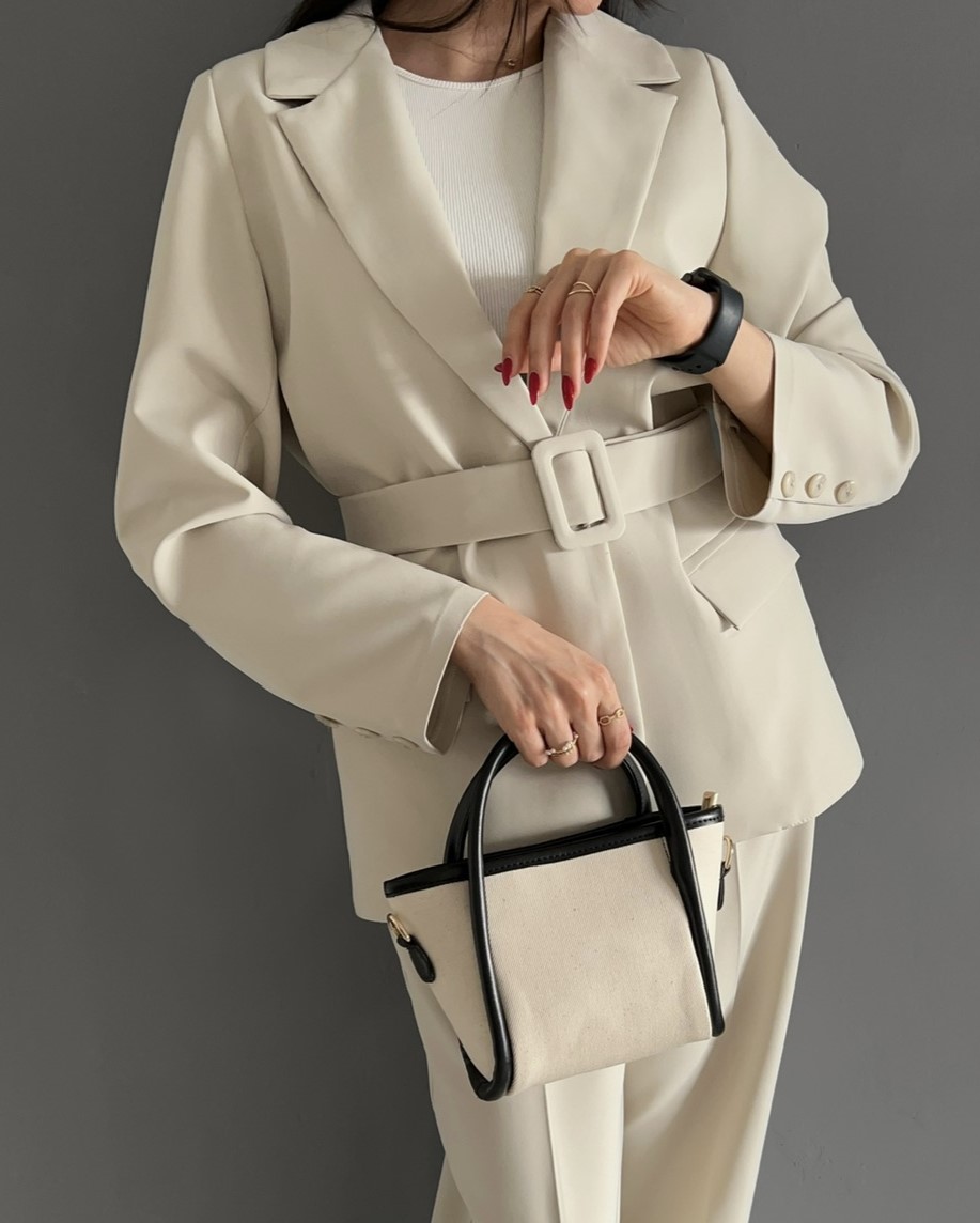 کت آریـــنا کرم