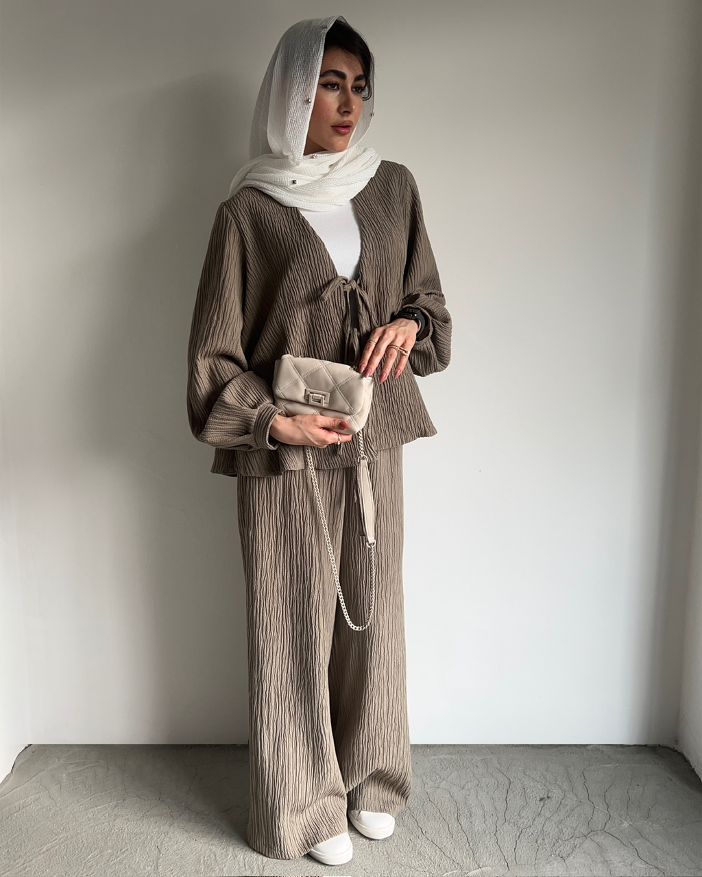 شومیز اَبـــرا رنگ موکا