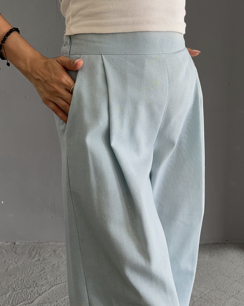 شلوار دیبا آبی