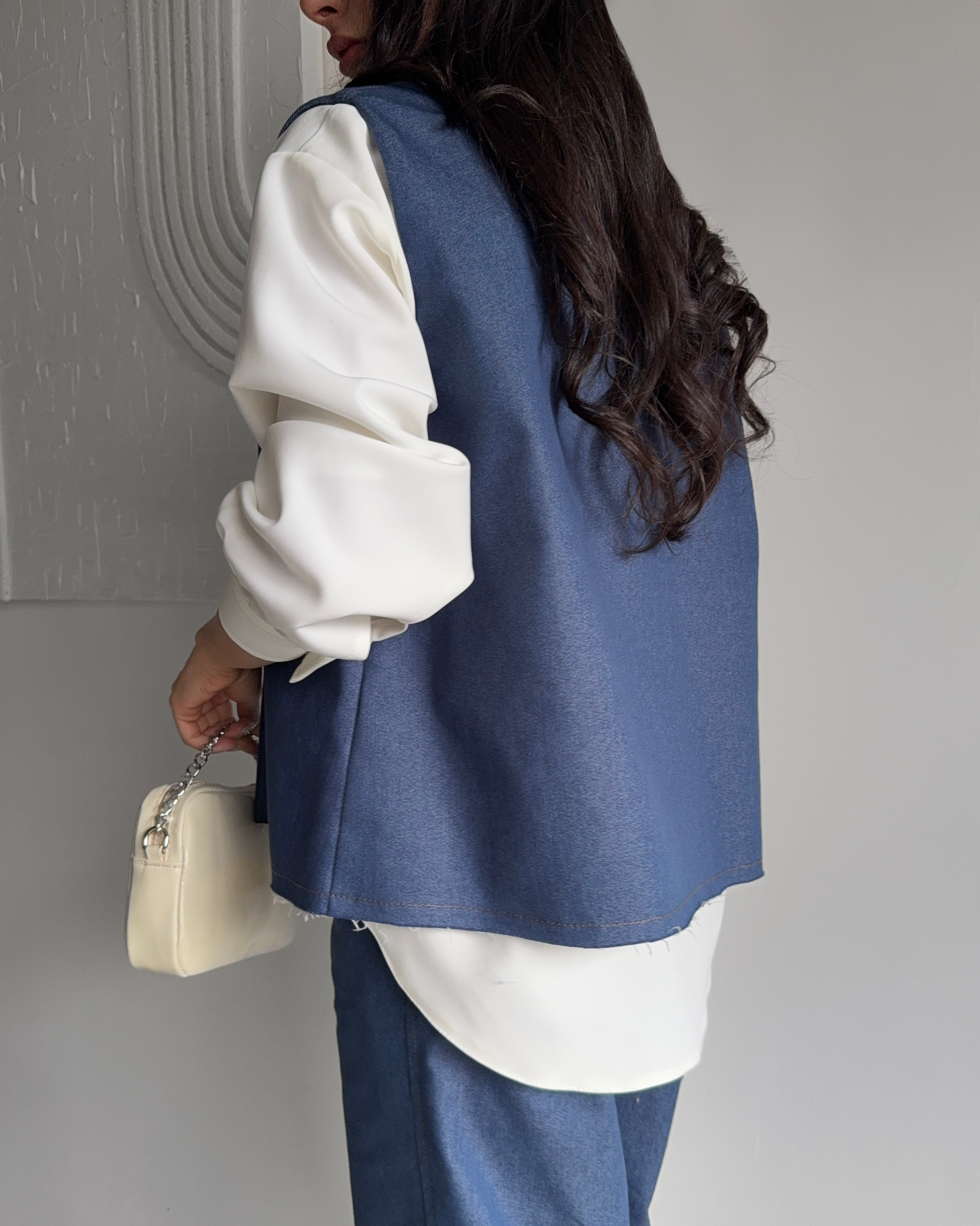 وست جیــن ناریان