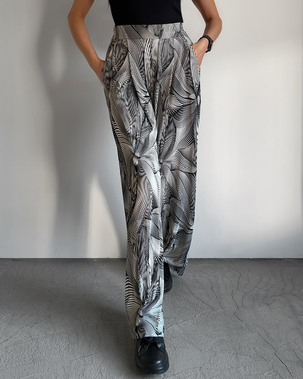 شلوار پیلیسه زبرا